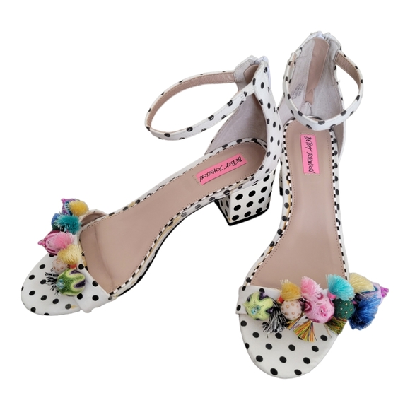 Betsey Johnson Shoes - Betsy Johnson Lulu White Multi Sz 9.5